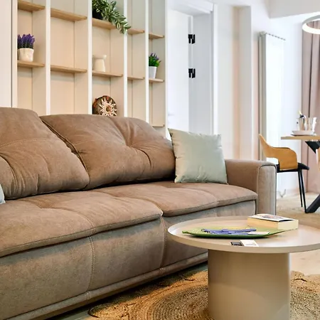 Nova Seaview In Infinity - Parking Apartman Mamaia