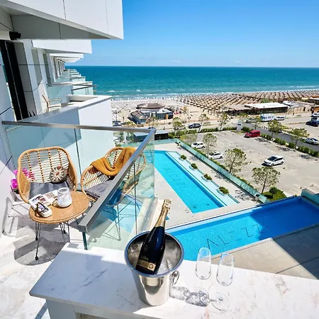 Nova Seaview In Infinity - Parking Apartman