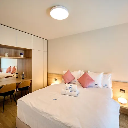 Nova Seaview In Infinity - Parking Mamaia