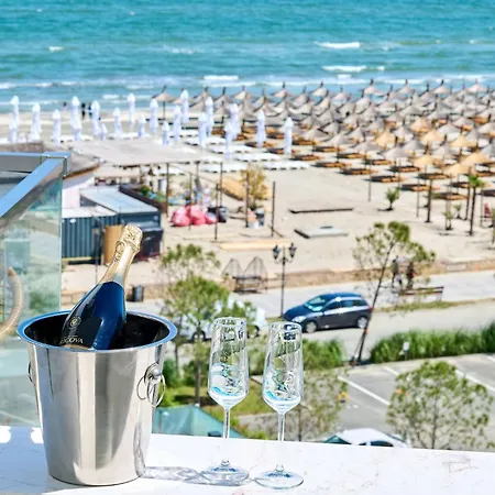 Nova Seaview In Infinity - Parking Mamaia