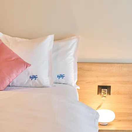 Nova Seaview In Infinity - Parking Apartman Mamaia