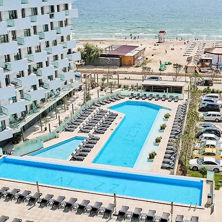 Nova Seaview In Infinity - Parking Apartment *